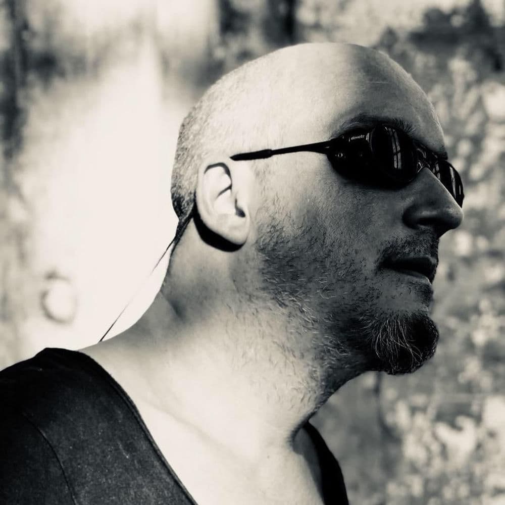 Aes Dana – Electro