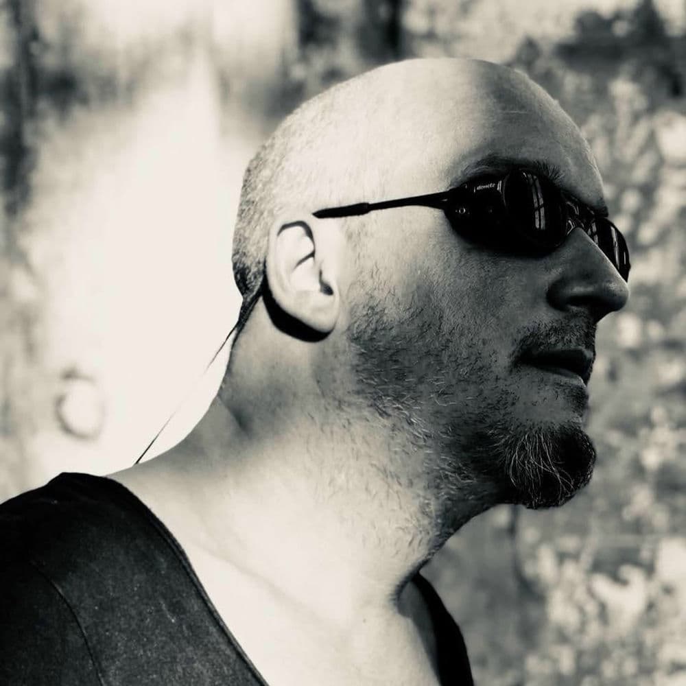 Aes Dana – Electro