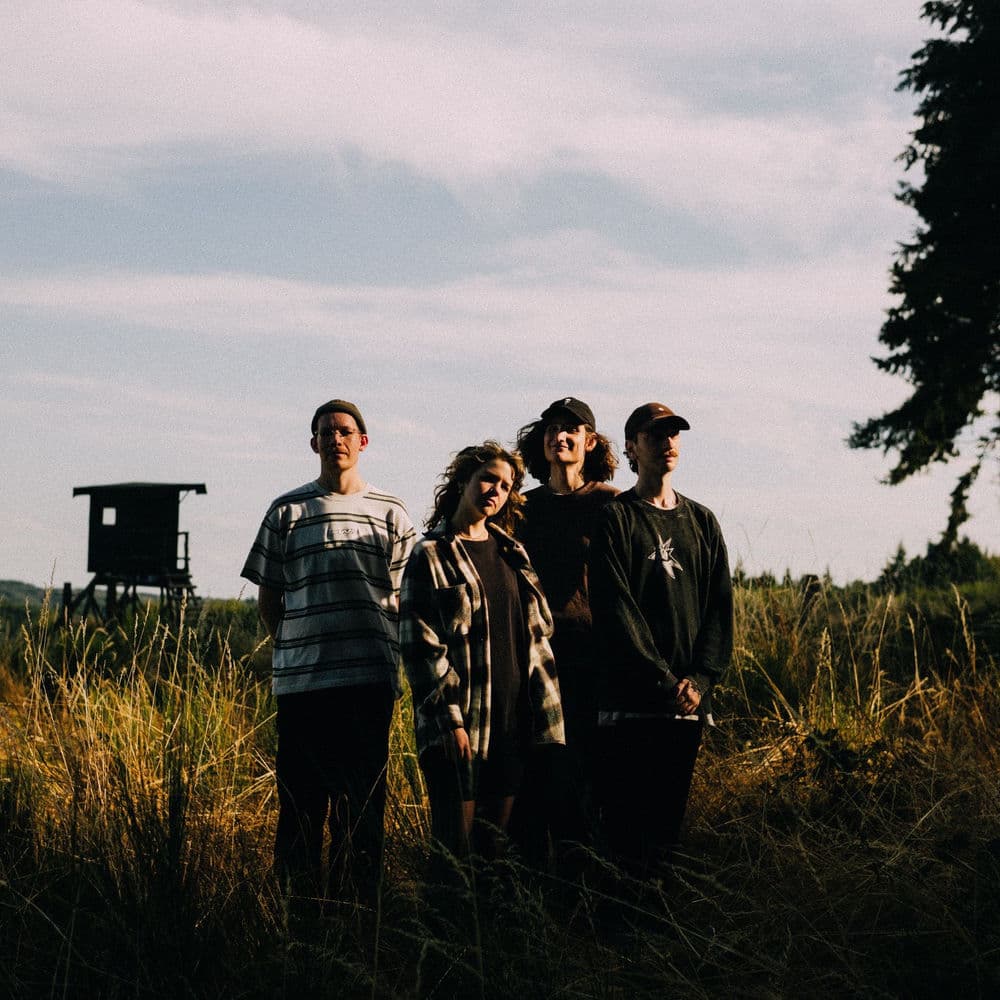 Palebloom – Indie Rock