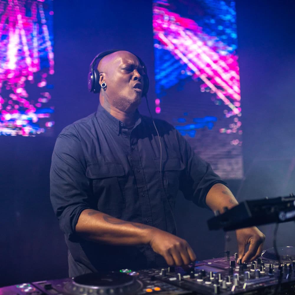 DJ Rush – Techno