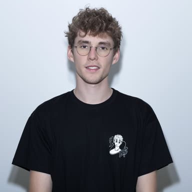 LOST FREQUENCIES