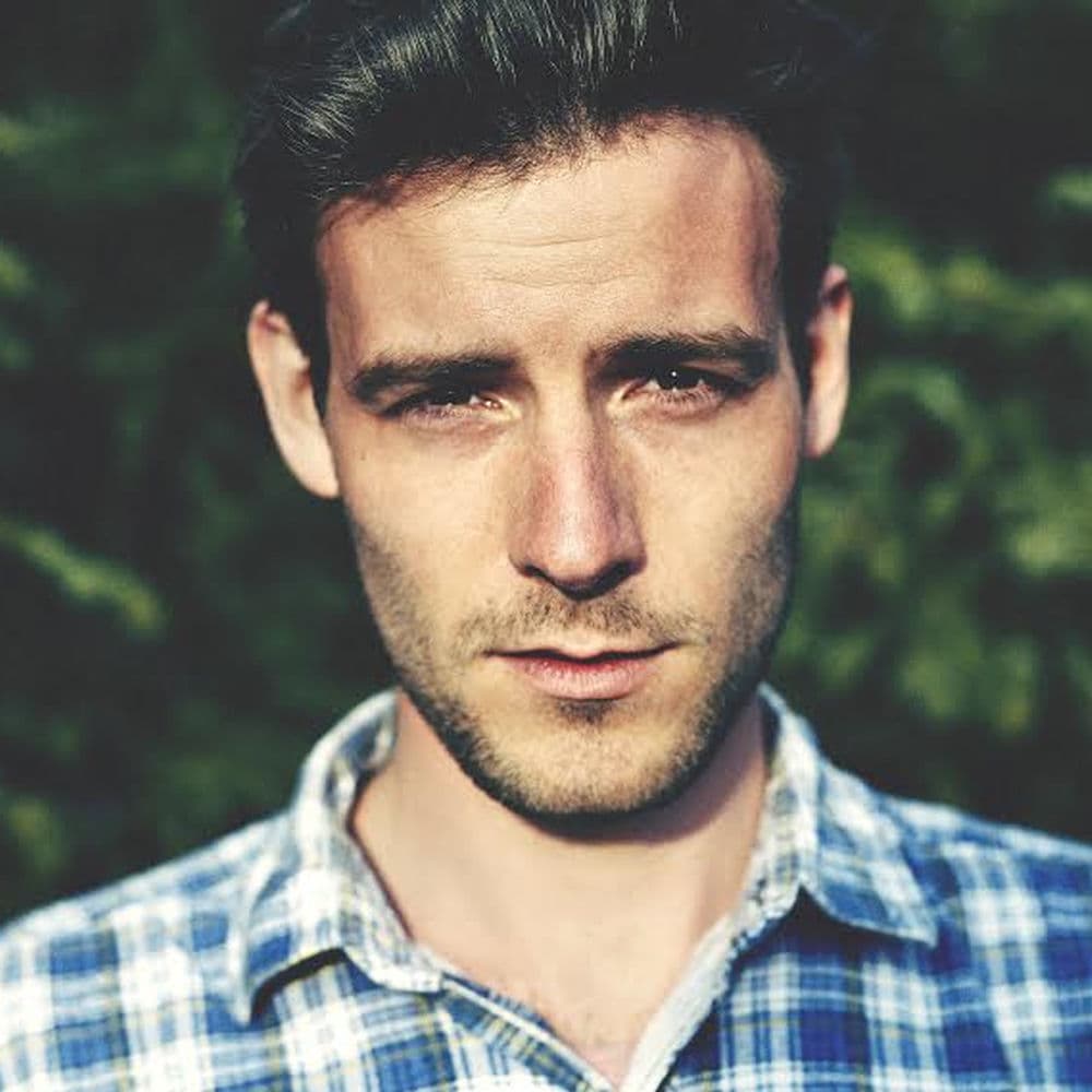 Roo Panes – Singer-Songwriter