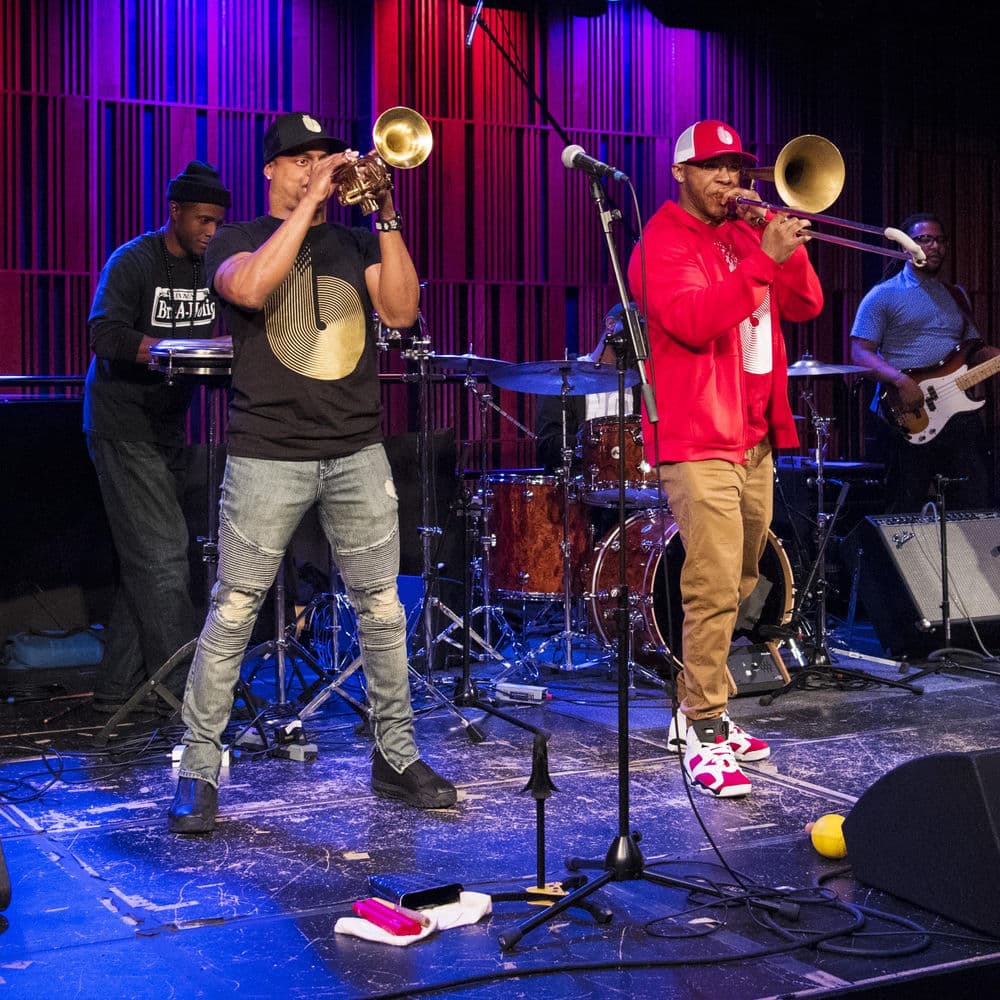 Brass-A-Holics – R&B