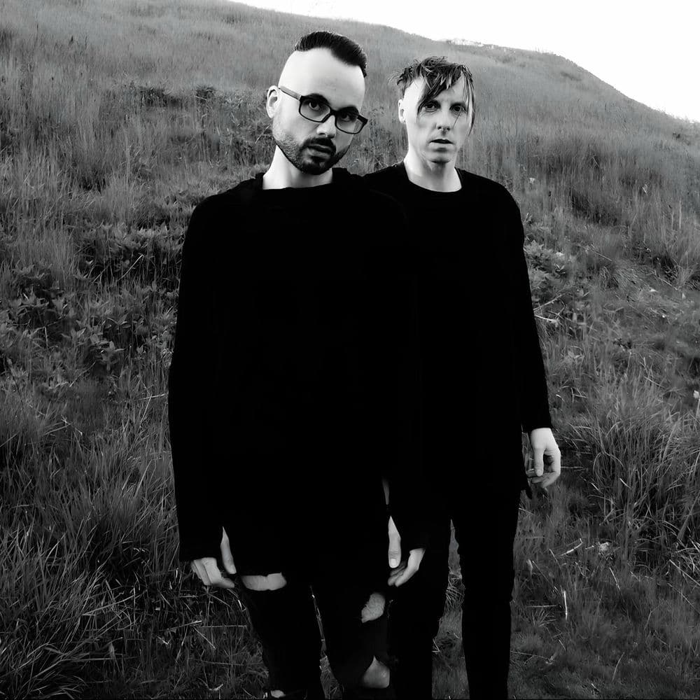TRAITRS – Post-Punk