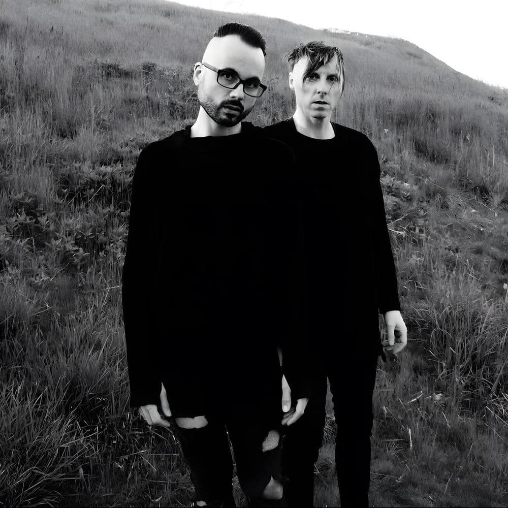 TRAITRS – Post-Punk