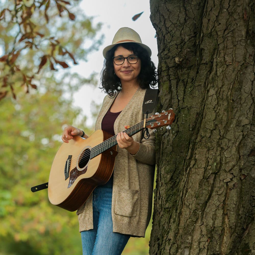 JIKAELLE – Folk