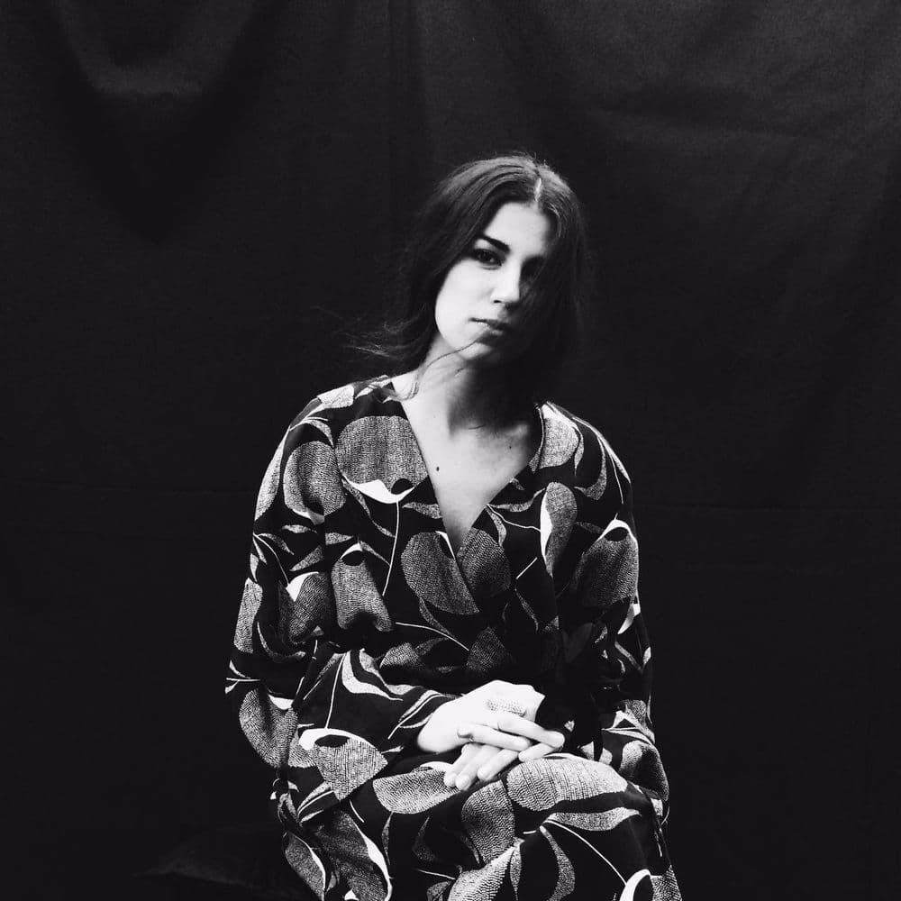 Marina Herlop – Electro