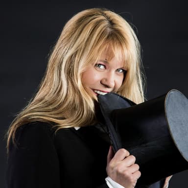 AGNES BIHL