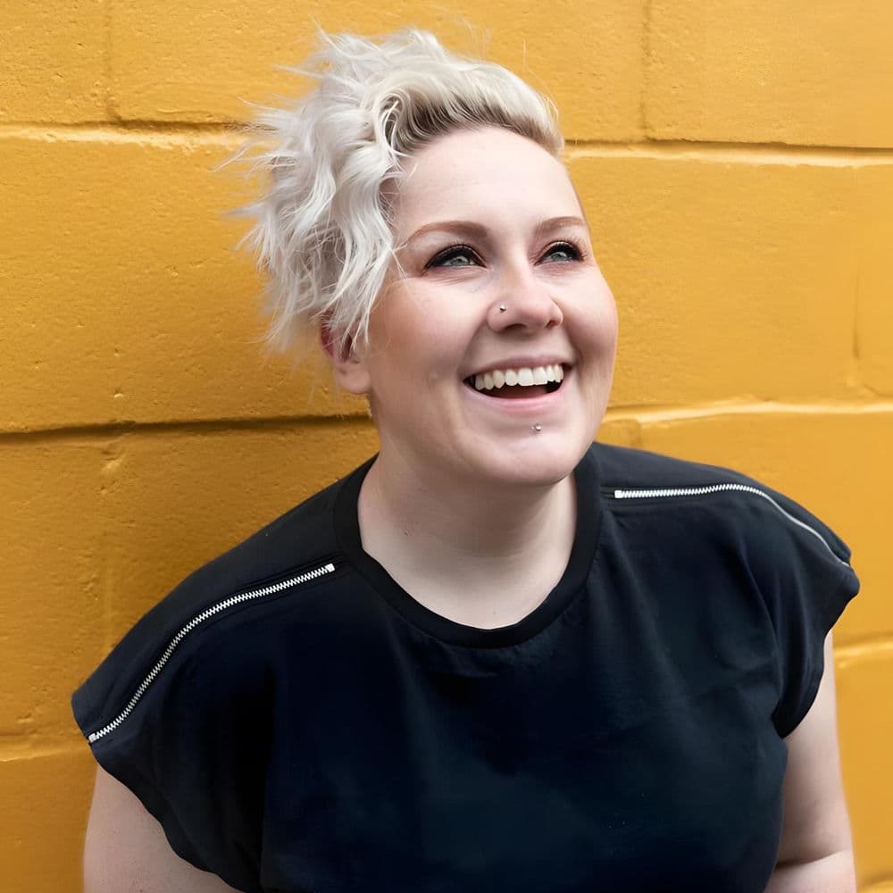 Grainne Hunt – Folk