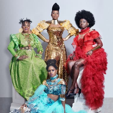 LES AMAZONES D'AFRIQUE