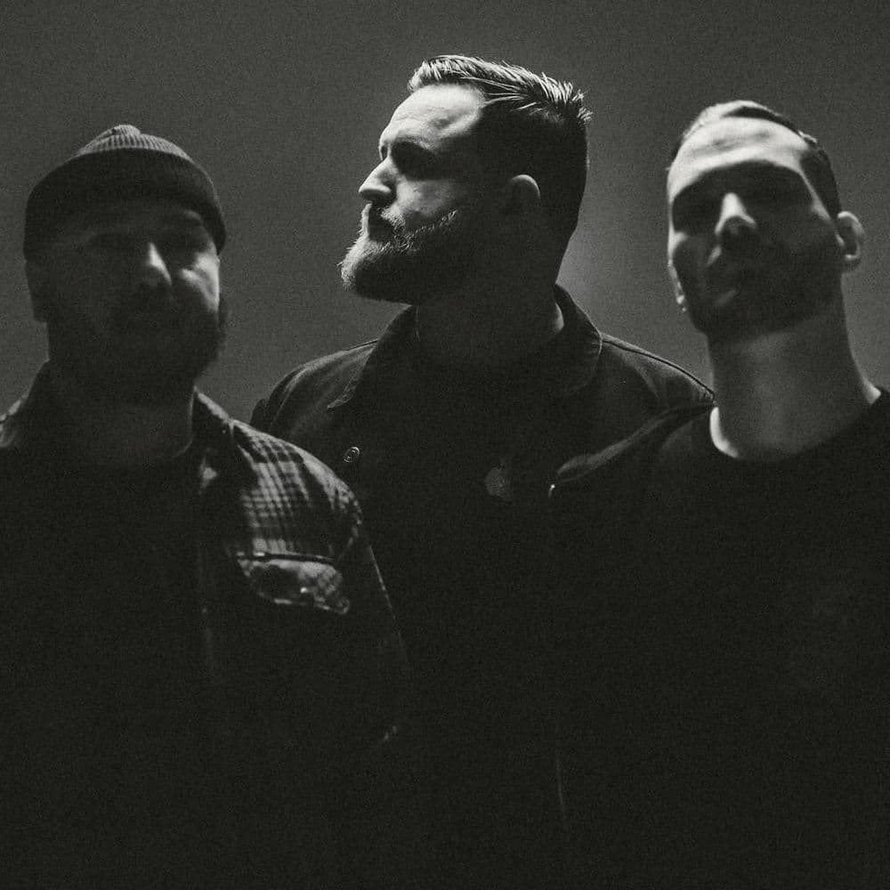 URNE – Heavy Metal