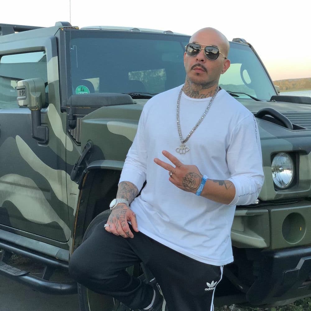 Azad – Hip-Hop