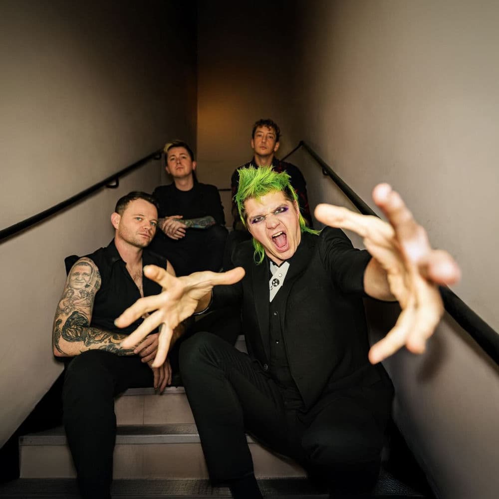 THE FUNERAL PORTRAIT – Rock