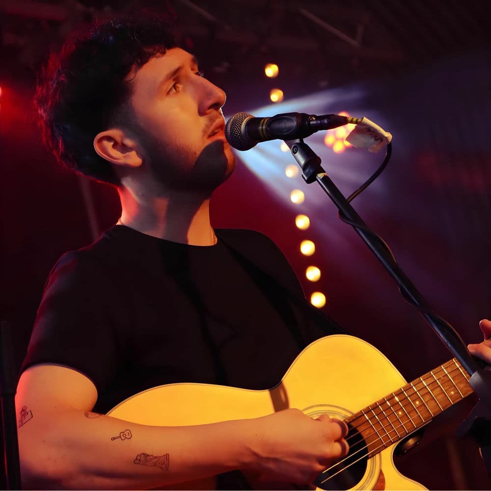 Jamie McIntyre – Folk