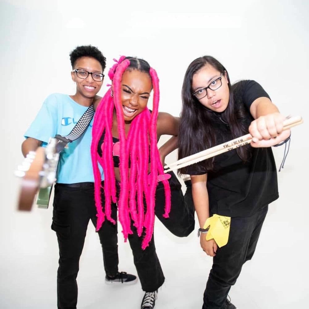 Meet Me @ The Altar – Punk