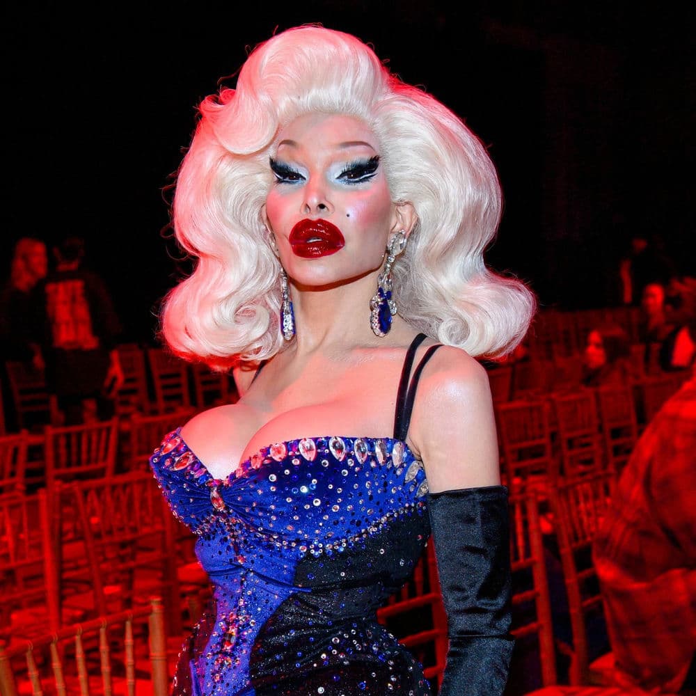 Amanda Lepore – Electro