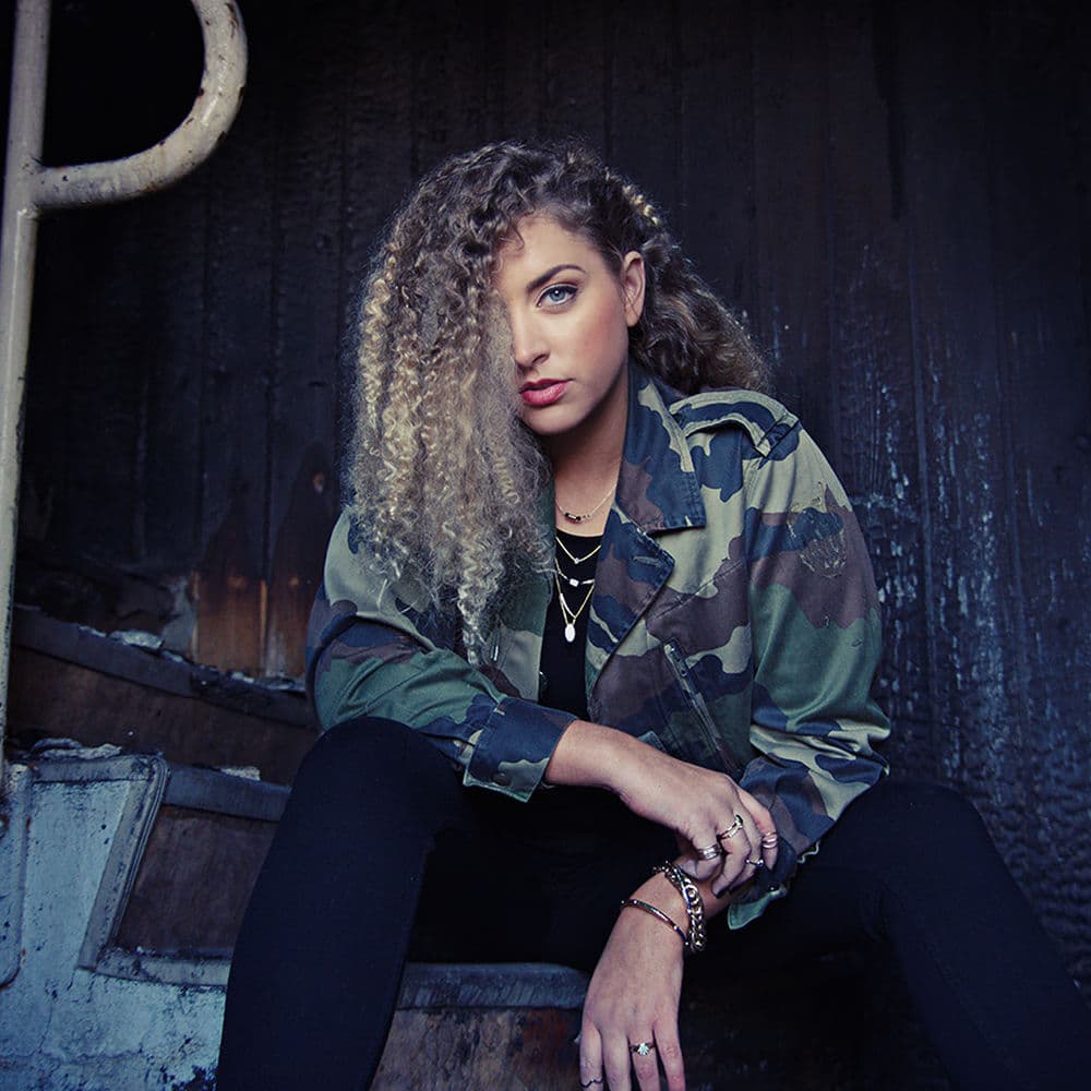 Izabell – Hip-Hop