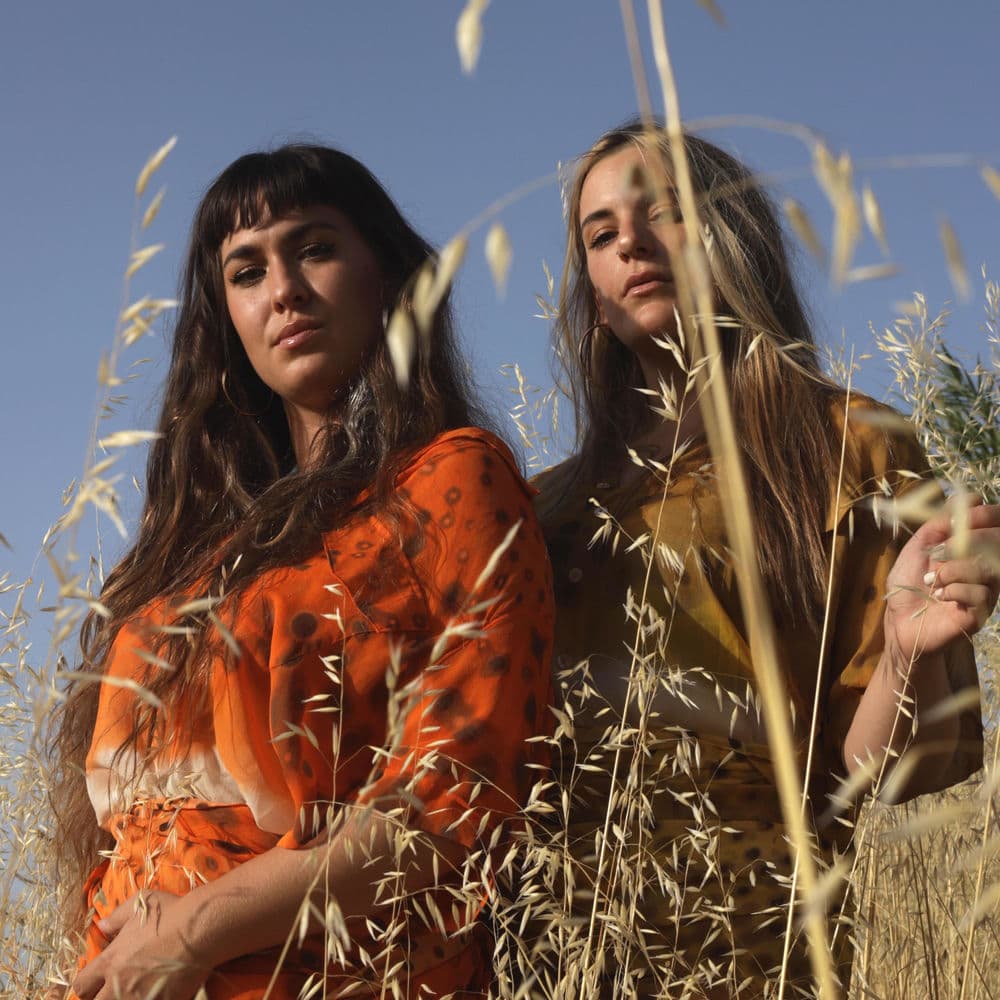 Carmen y María