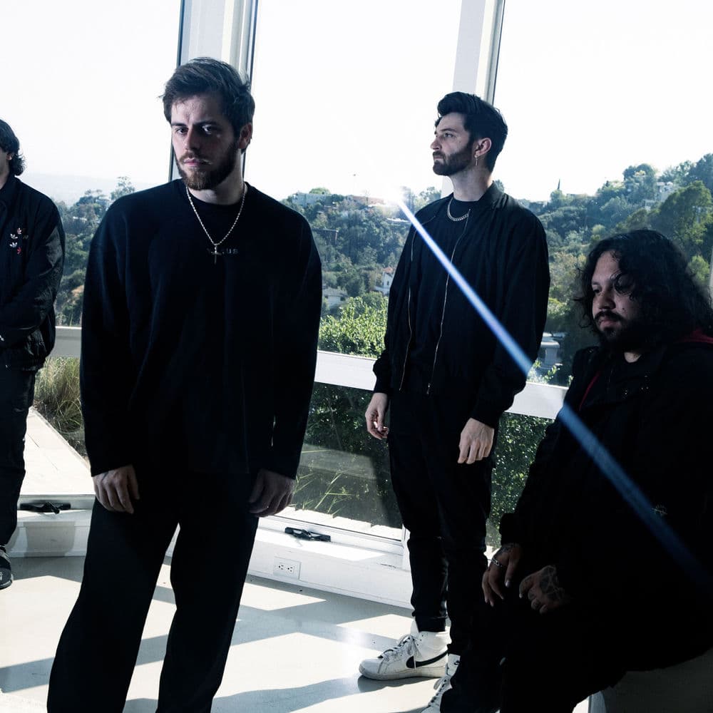 Thousand Below – Rock