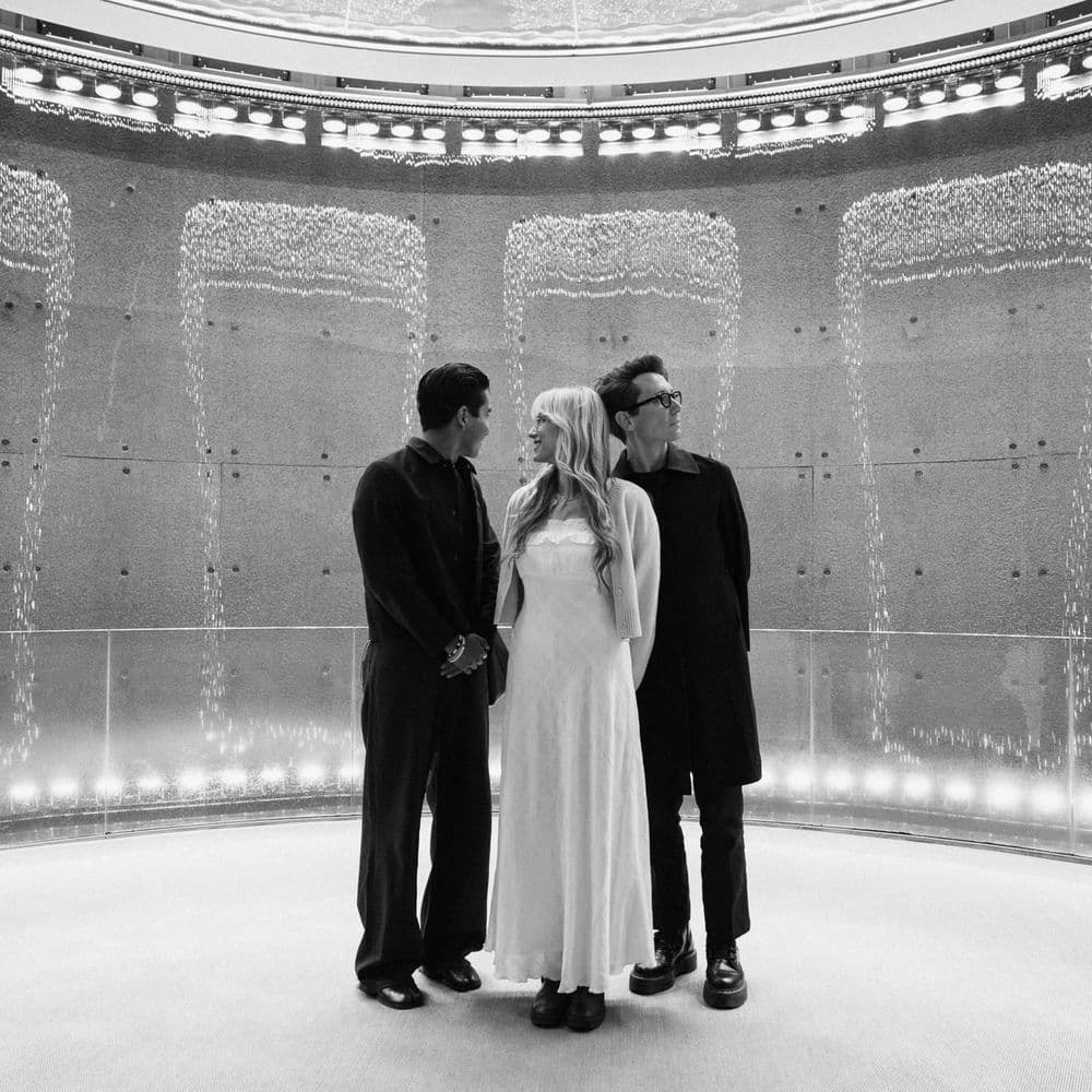 SUNDAY – Indie Pop