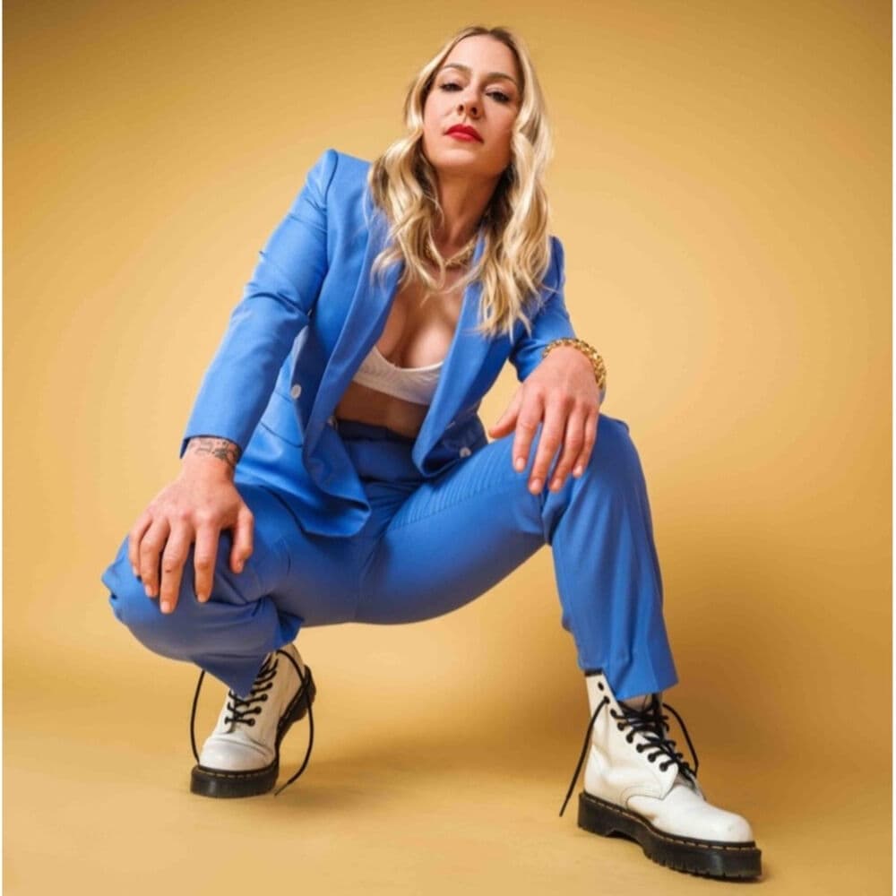 Lucy Spraggan – Hip-Hop