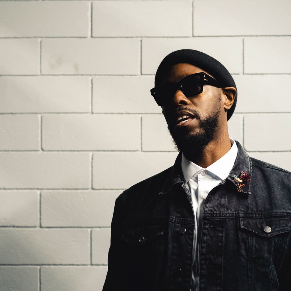 Chris Johnson – Dance