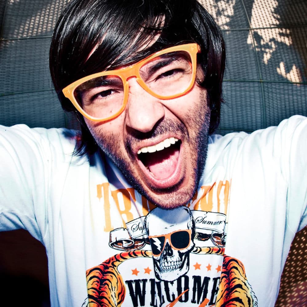 Wally Lopez – Downtempo
