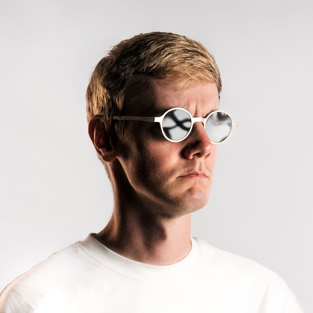 Charles B – Dance