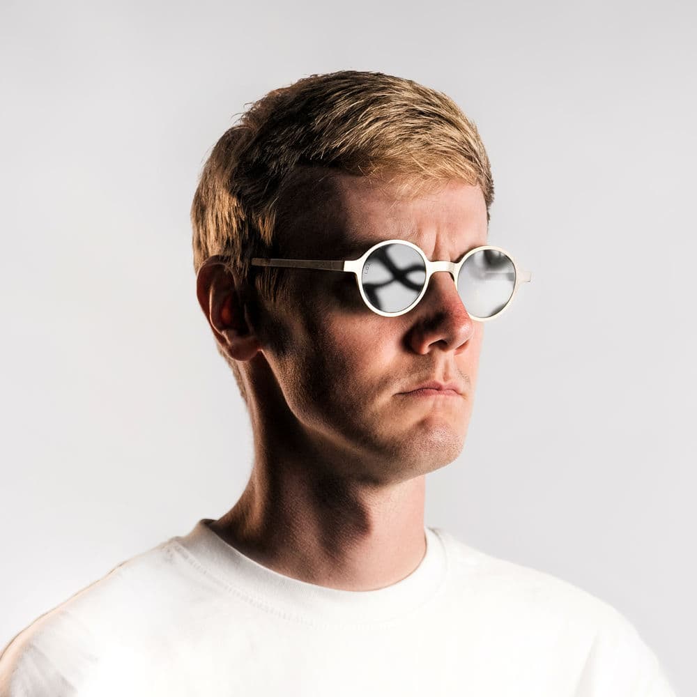 Charles B – Dance