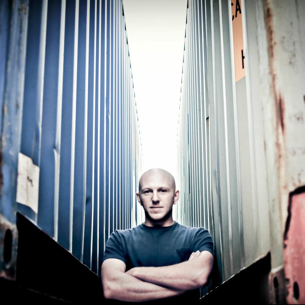 DVS1 – Dance