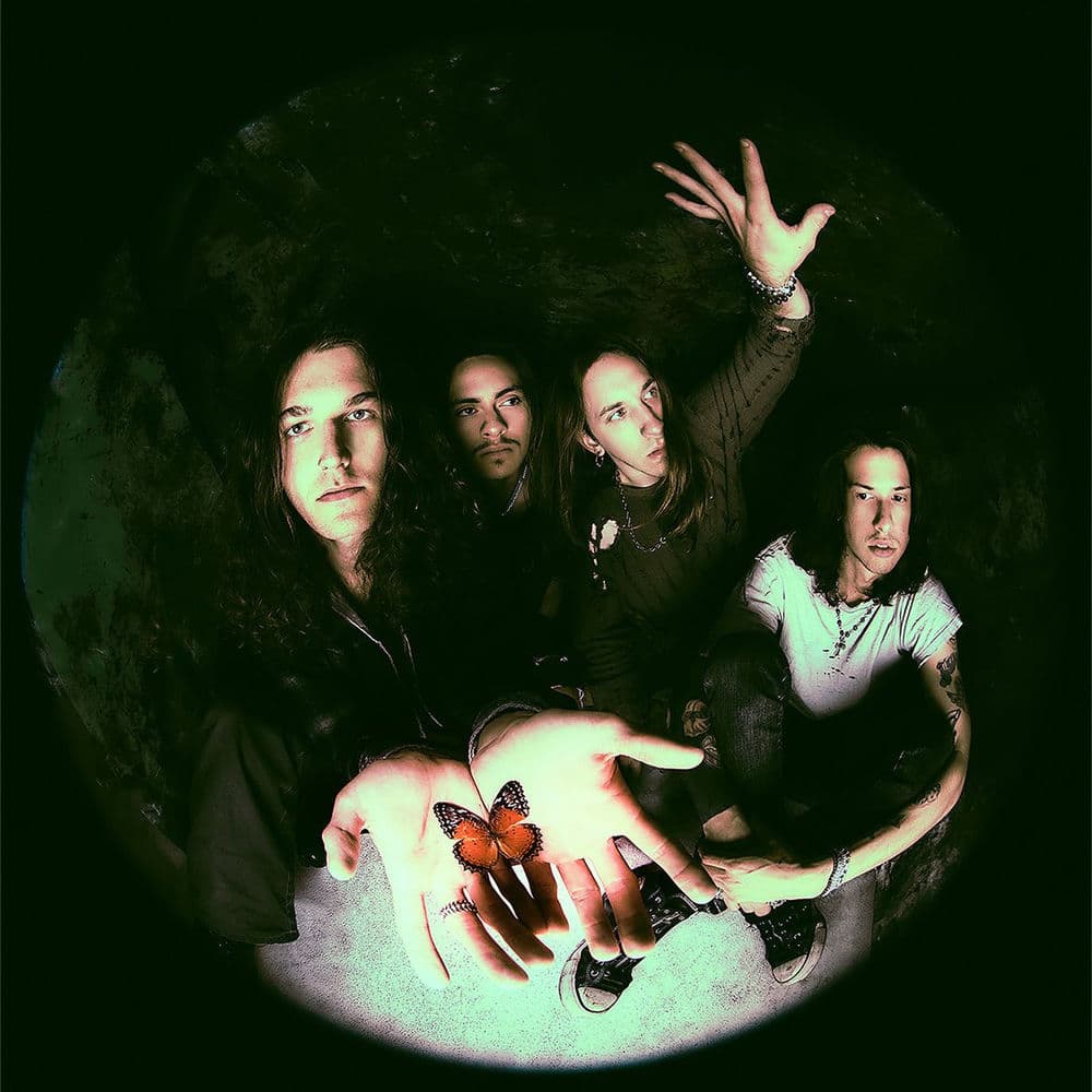RETURN TO DUST – Rock