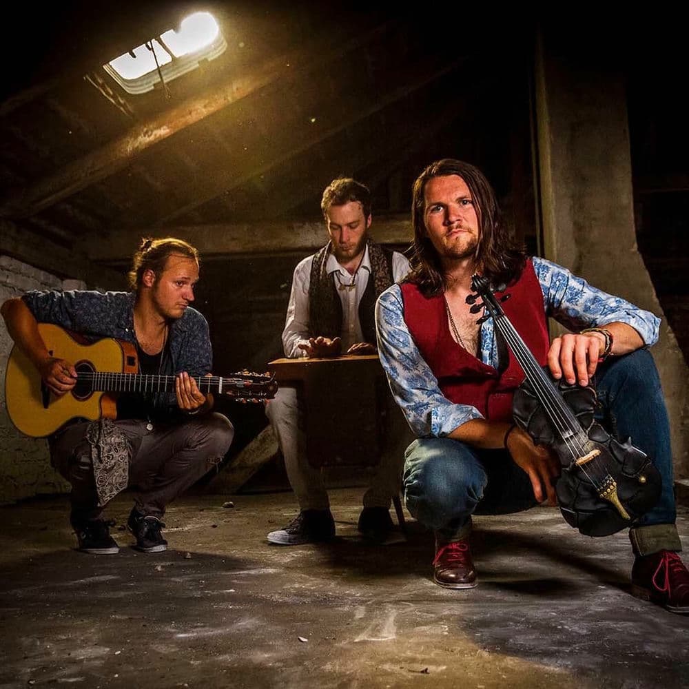 The Trouble Notes – Folk Rock