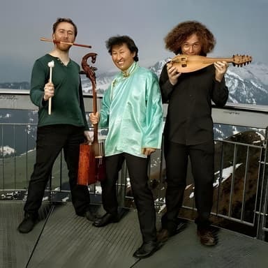 LES VIOLONS BARBARES