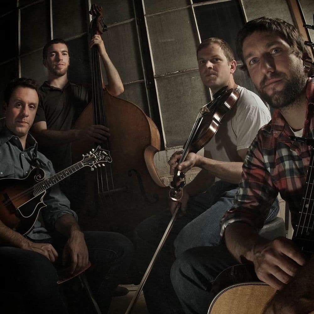 Three Tall Pines – Country