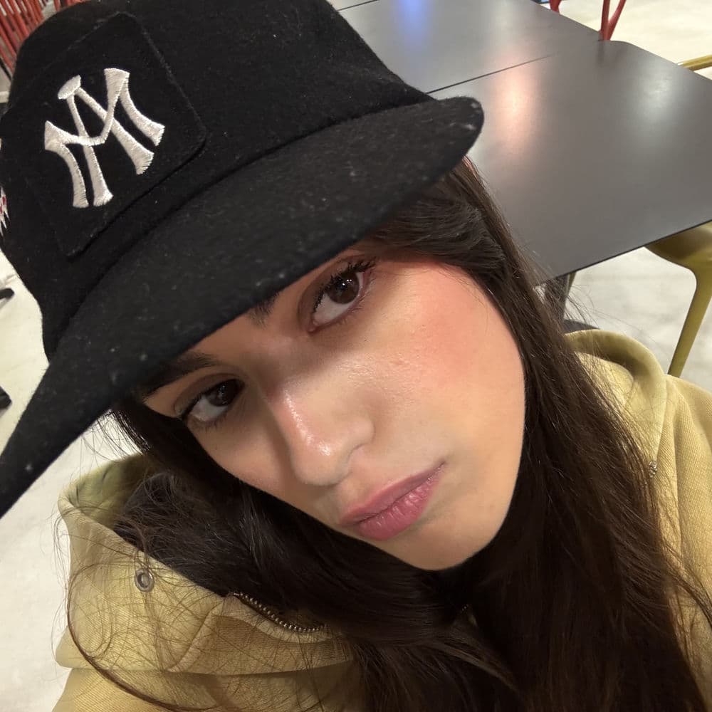 ELLIE BECKER – Pop