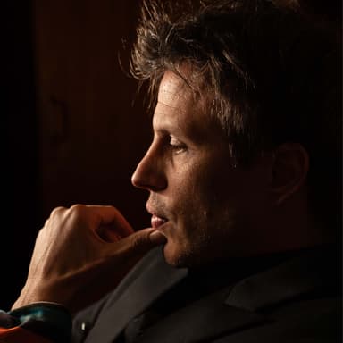 CHARLES PASI