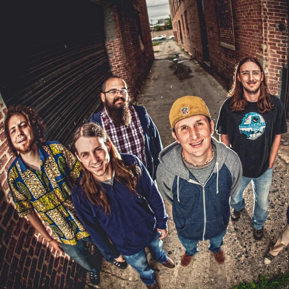 Big Something – Alternative