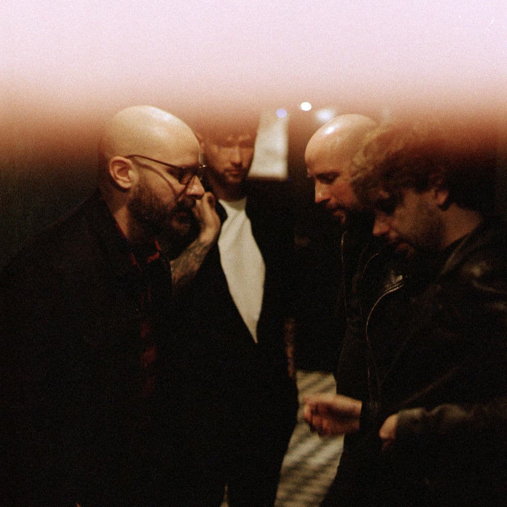 BAD FREQUENCIES – Rock