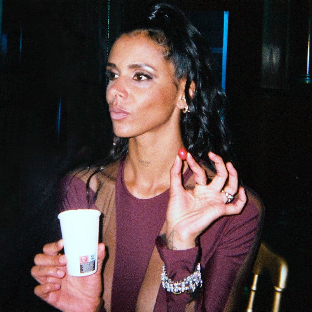 SHY'M – Pop