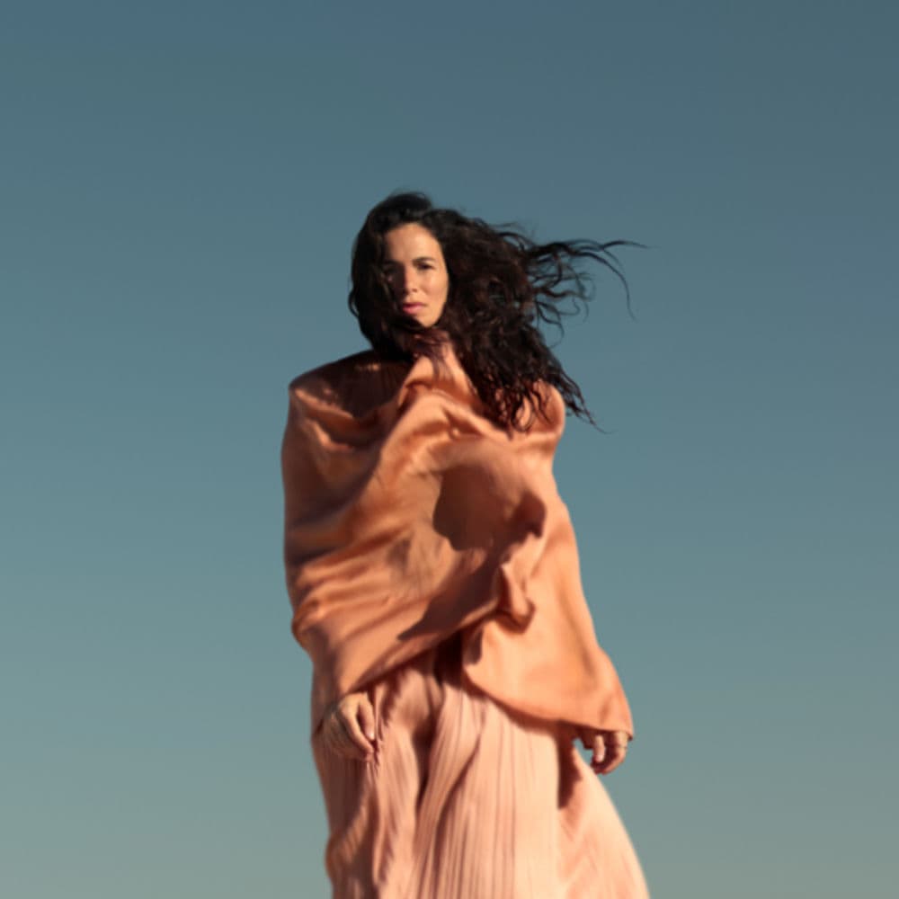 YAEL NAIM – Singer-Songwriter