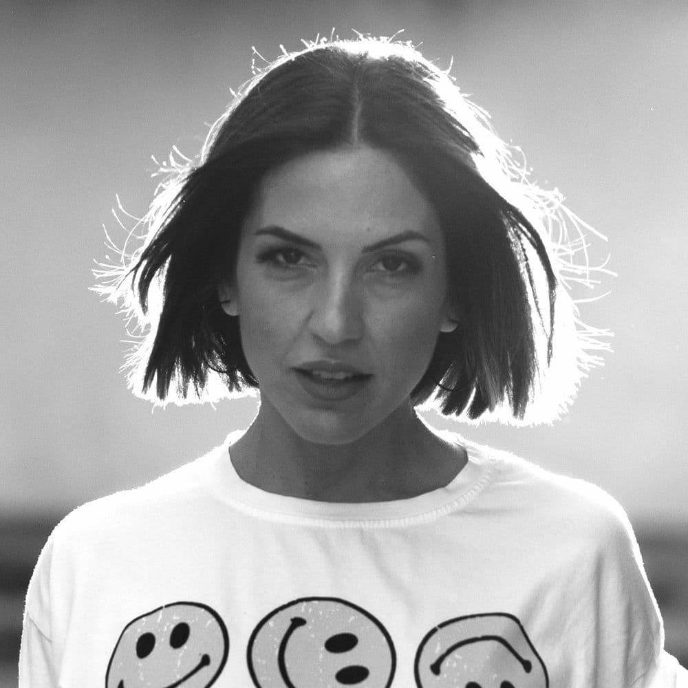 Anna Tur – Electro