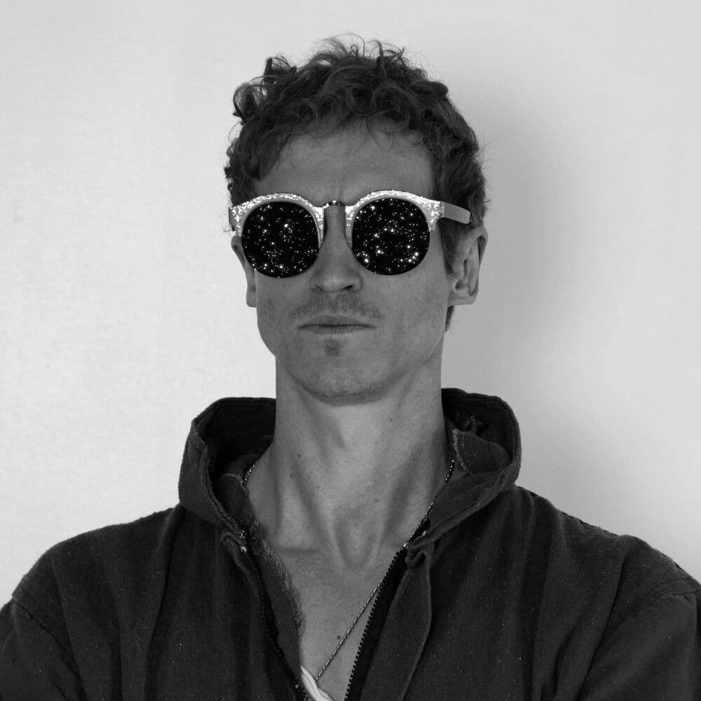 Lewis Lowe – Alternative