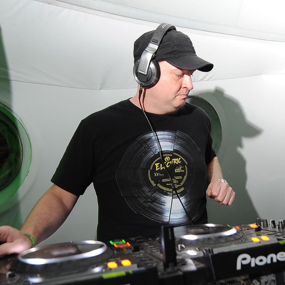 DJ Dan – Electro
