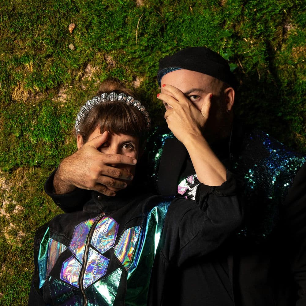 SAGES COMME DES SAUVAGES – Pop