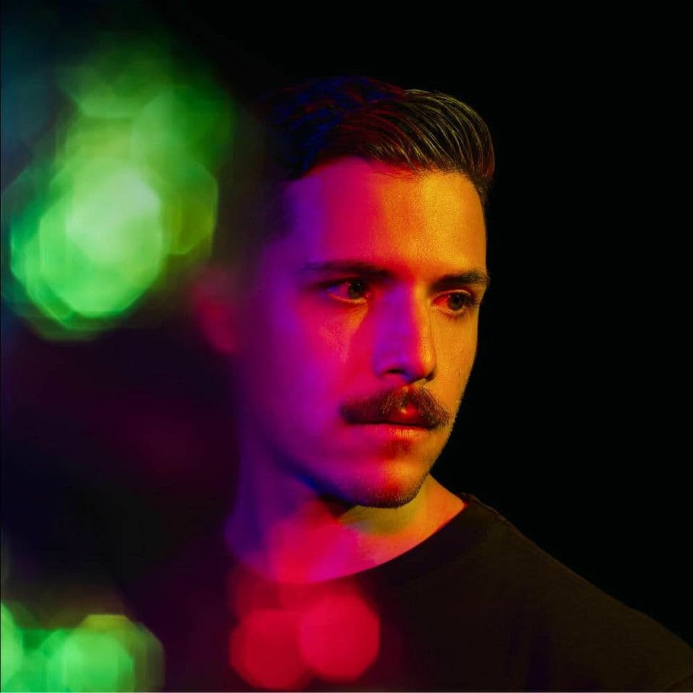 Enamour – Dance