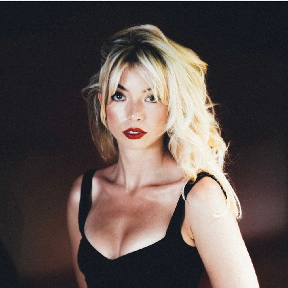 ROXANE – Folk