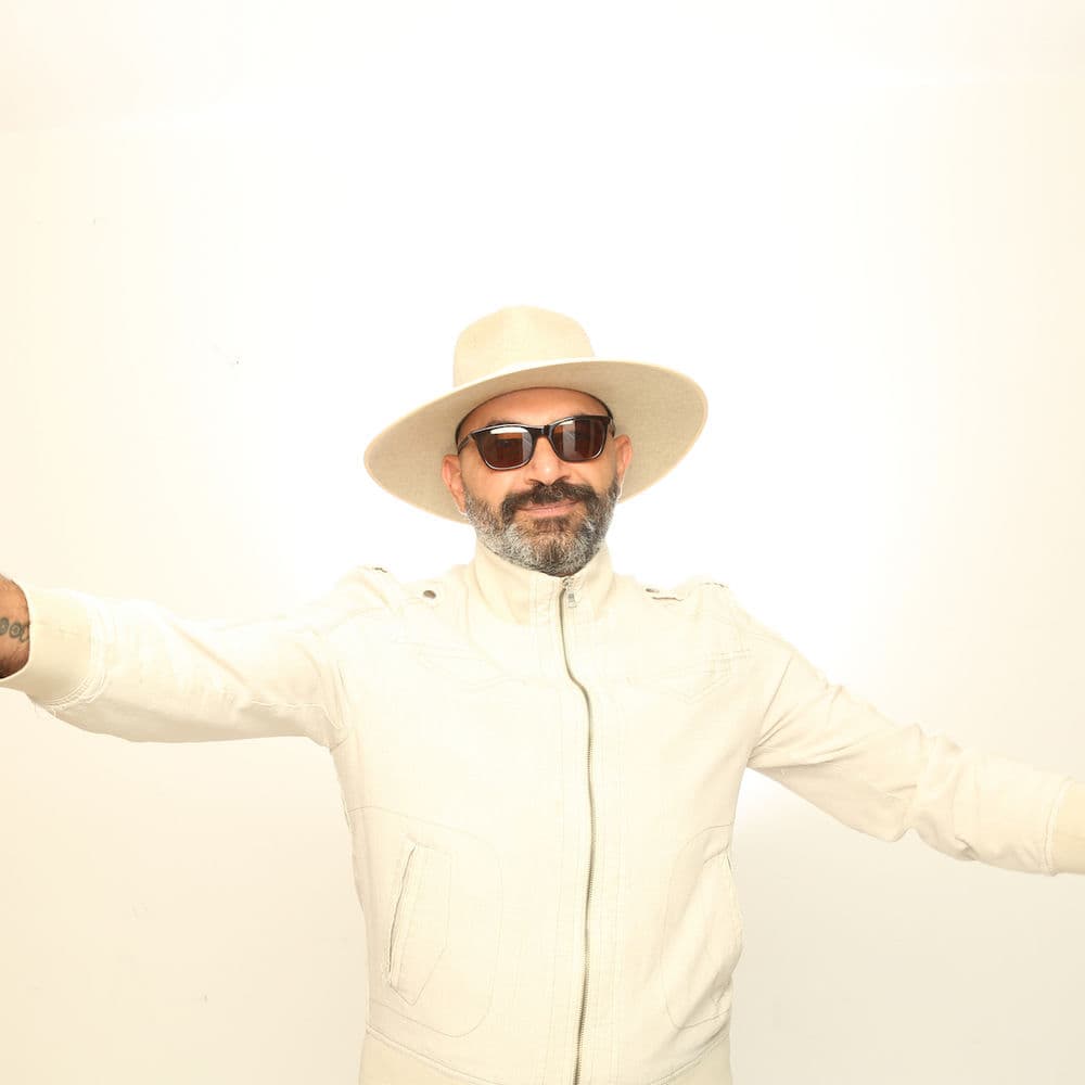 Sarmad – Alternative