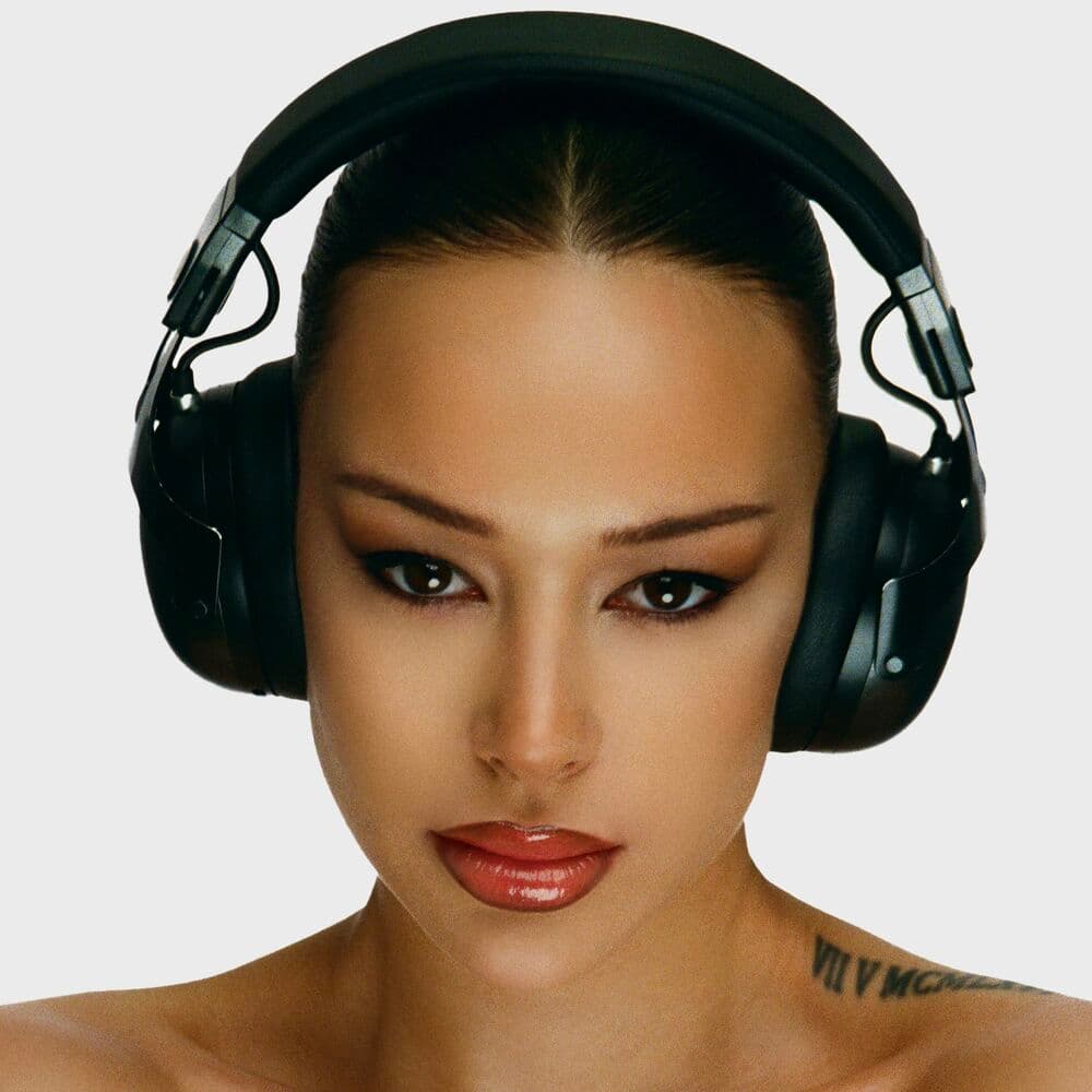 ELENA KITIĆ – Rap/Hip Hop
