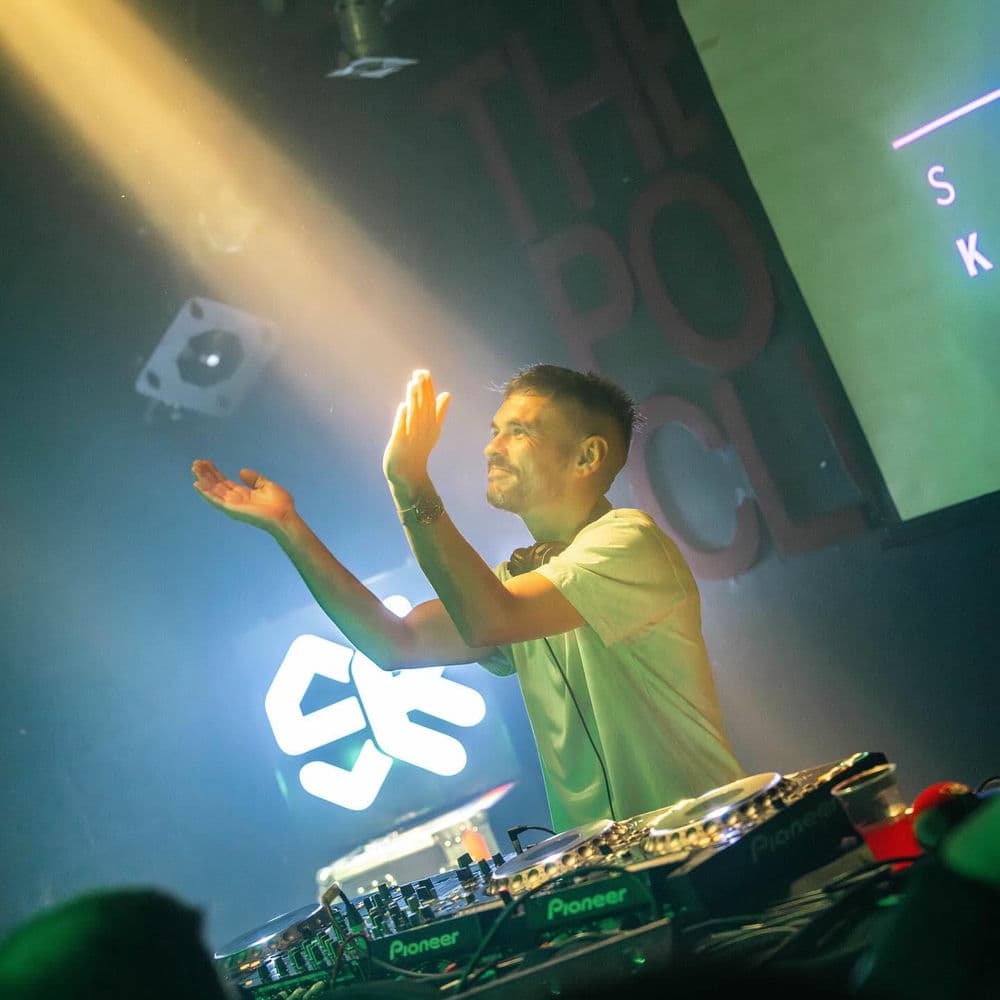Stephen Kirkwood – Dance