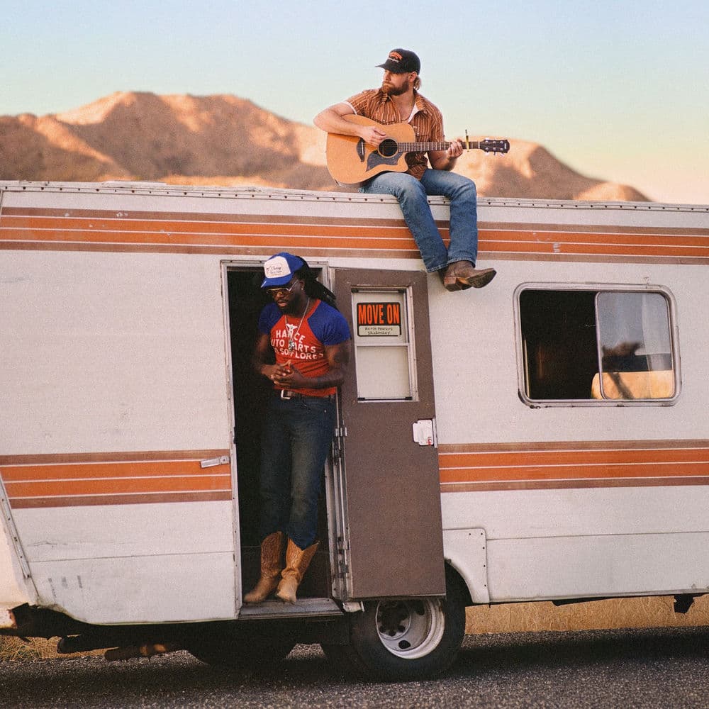 Kevin Powers – Country